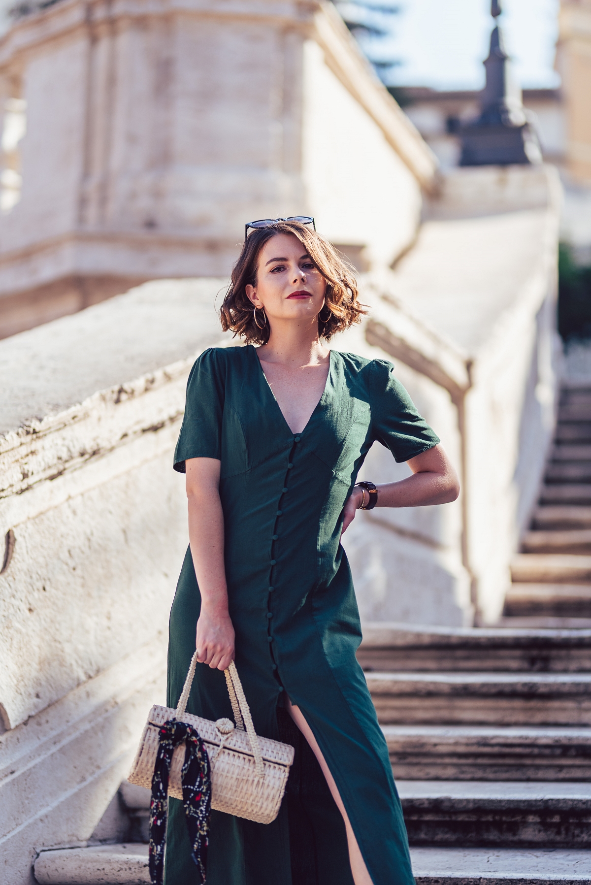 zielona sukienka maxi sesja w rzymie schody hiszpańskie