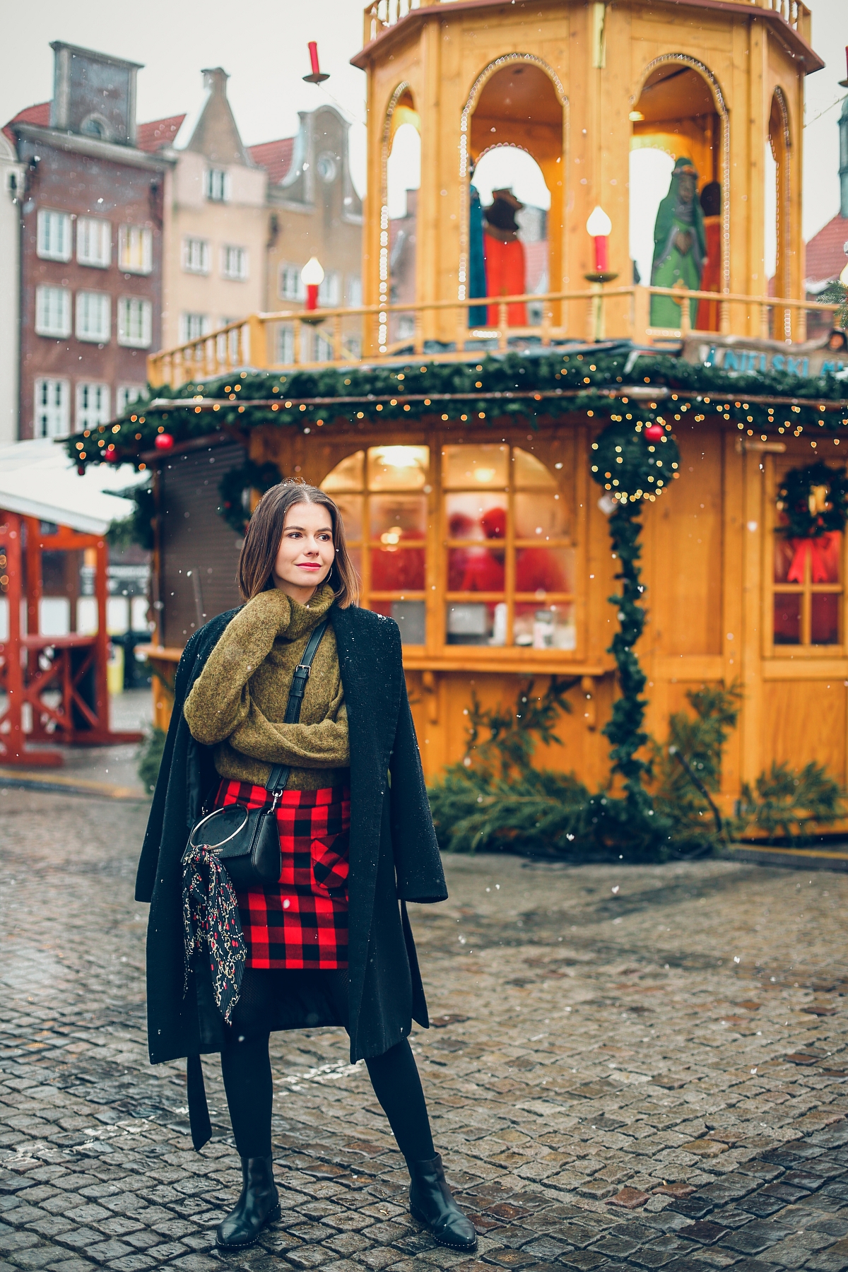 mini spódniczka w kratę jarmark bożonarodzeniowy Gdańsk